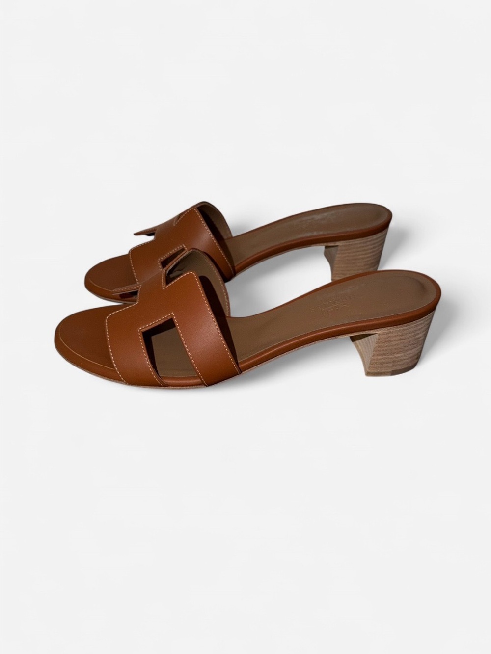 Hermés Oasis Sandal - Picture 2 of 5